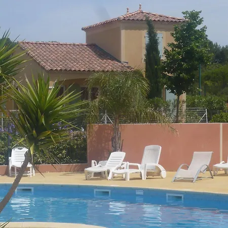 Apartment Village D Oc Montblanc